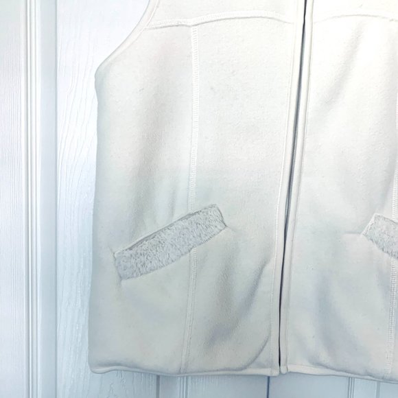 COLDWATER CREEK Polar Fleece and Sherpa Lining Zip Up Warm Vest Sz Large - Picture 4 of 8